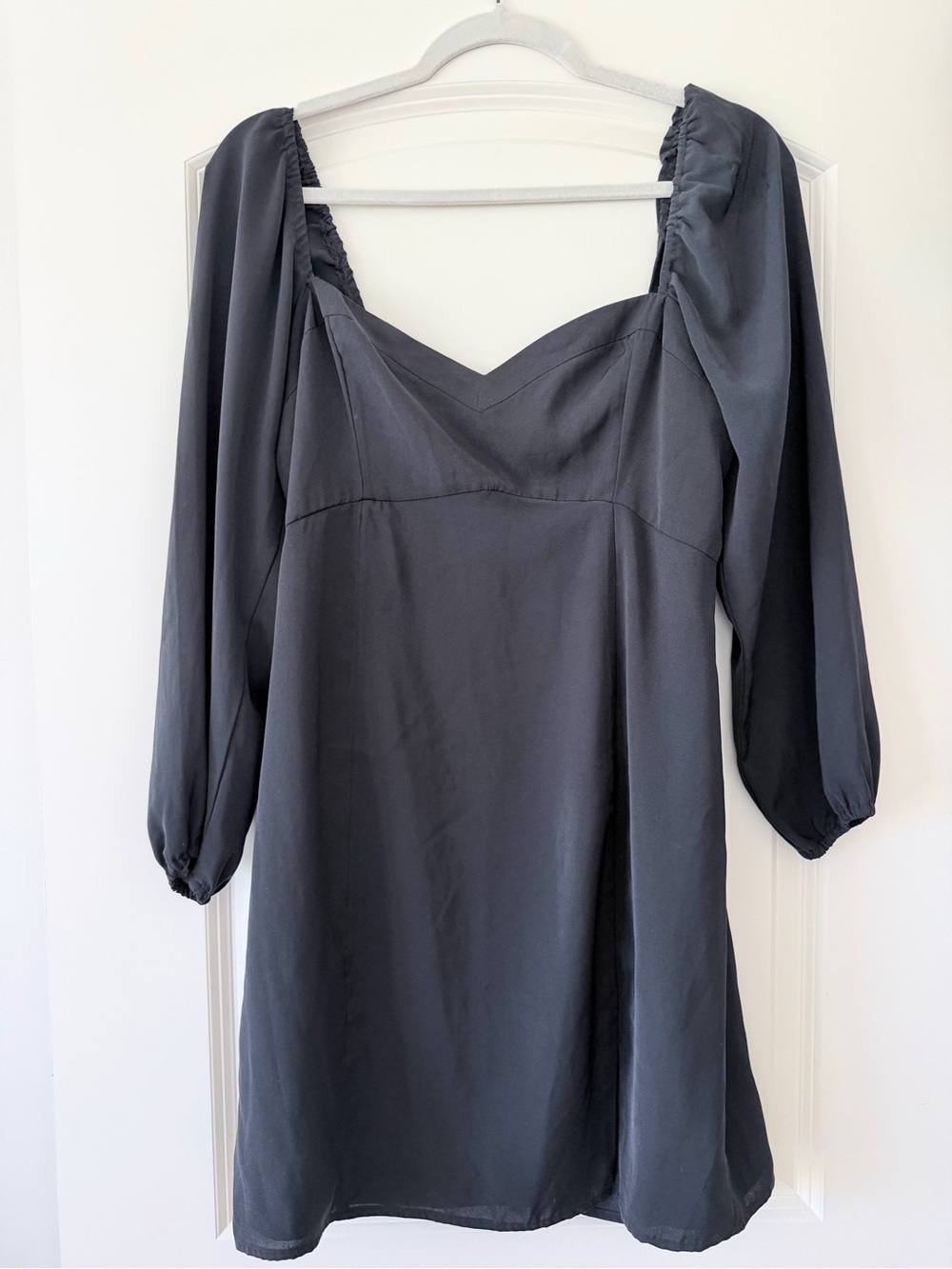 NWT Abercrombie & Fitch Black Long-Sleeve Sweetheart Dress